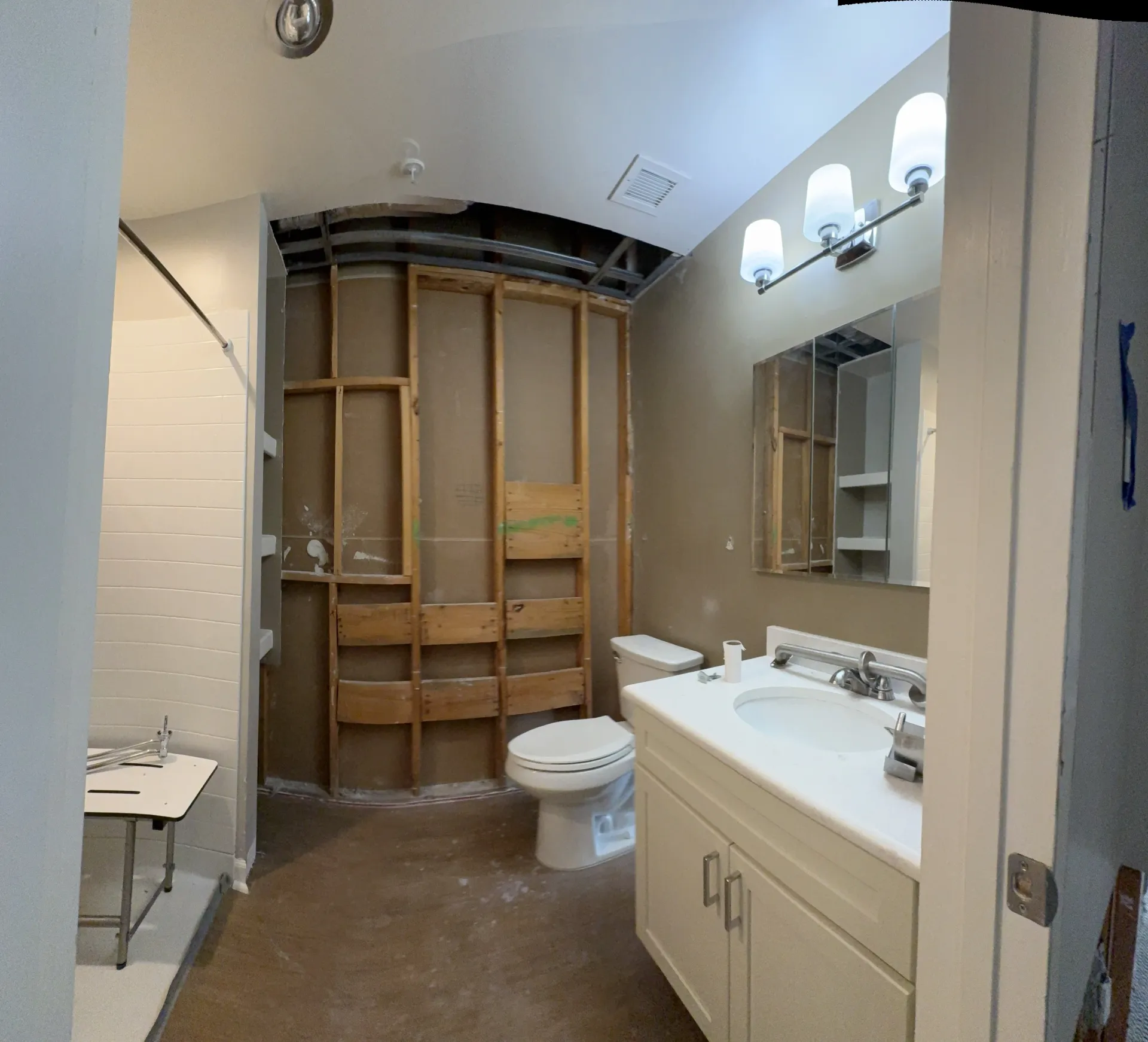 Bathroom before remodel
