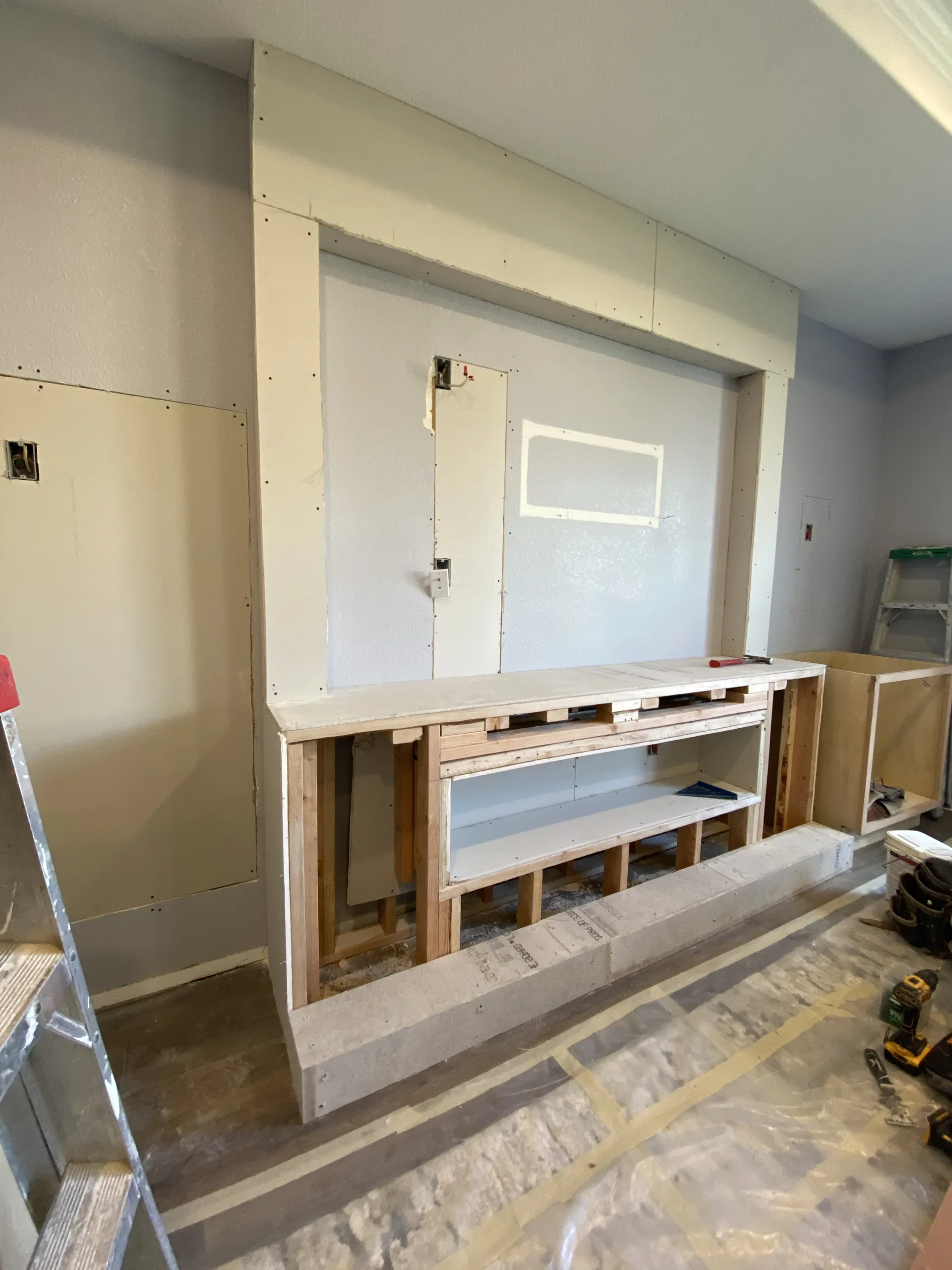 Living room before - view 2