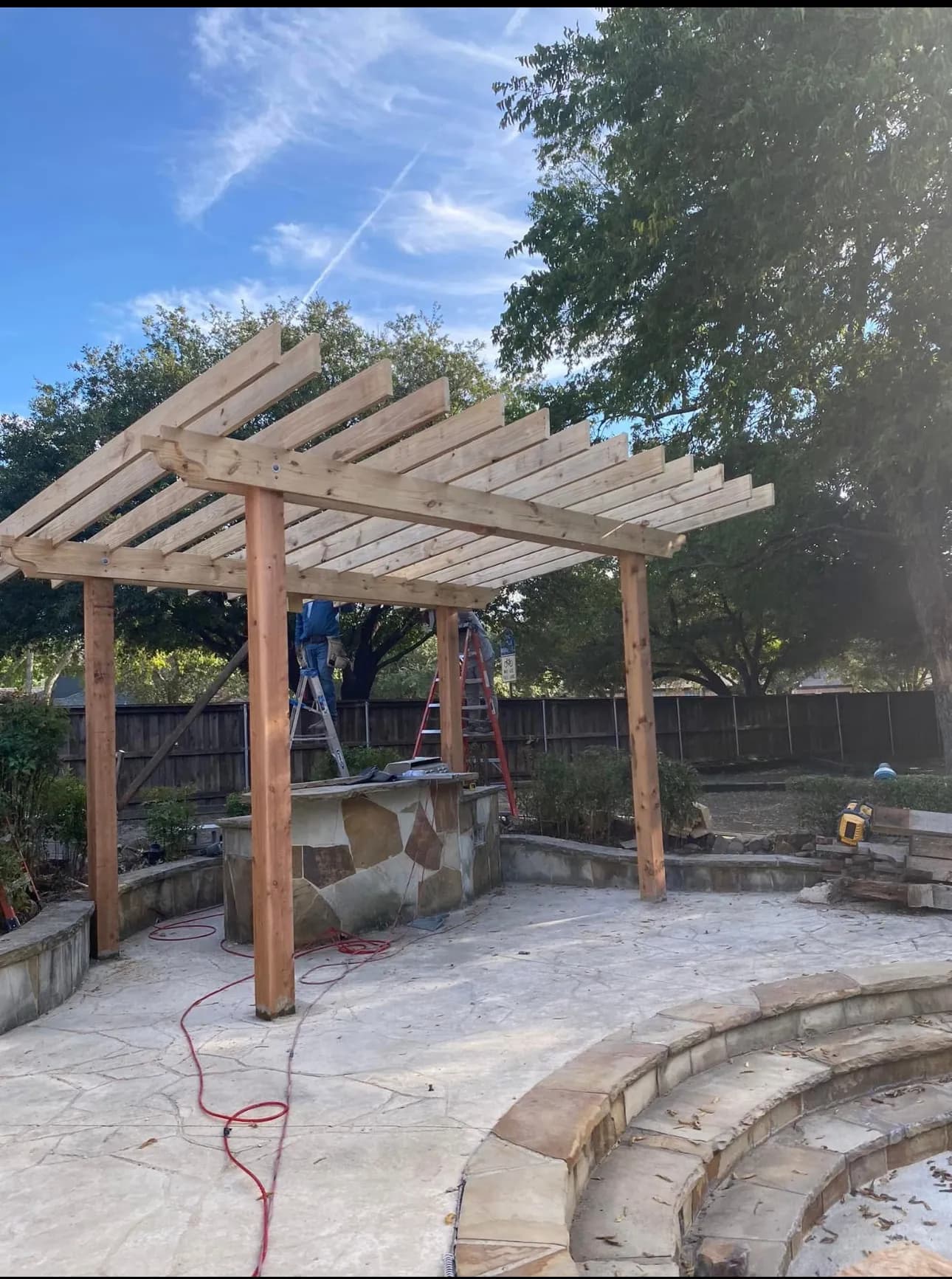 Area before trellis - view 2